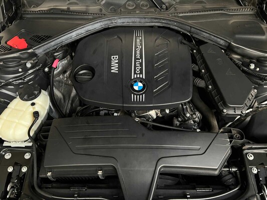 BMW 318d Touring High Executive 143PS 2013 3er, NN-381-N