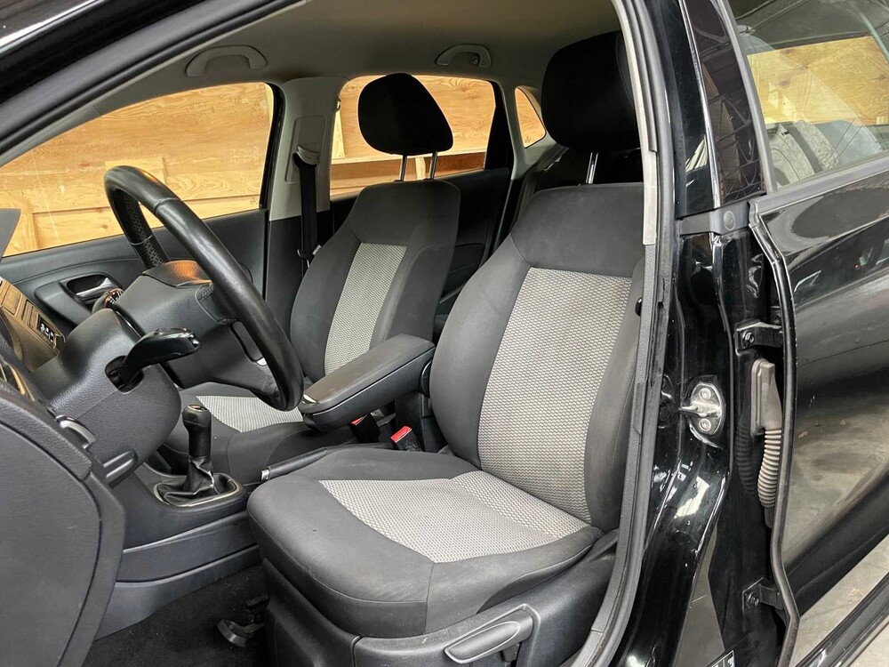 Volkswagen Polo 1.2 TDI BlueMotion Comfortline 75PS 2011 -Orig. NL-, 06-PDD-7