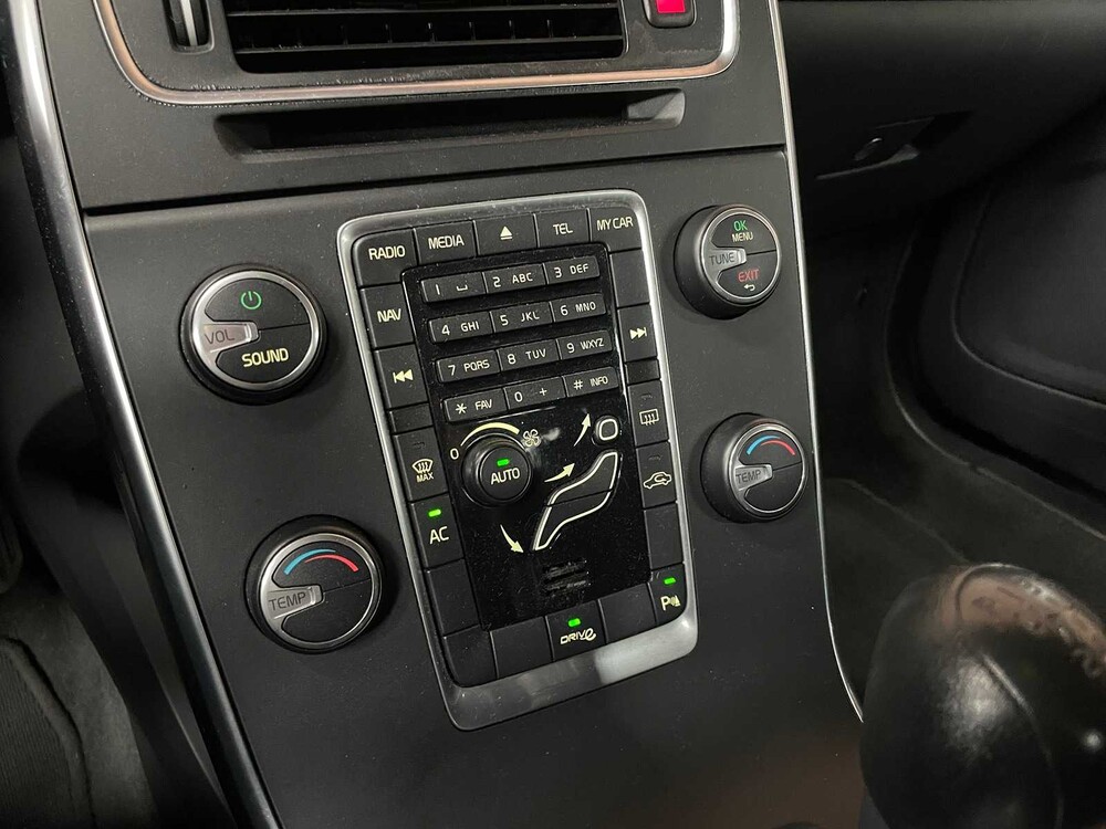 Volvo S60 1.6 T3 Kinetic 150PS 2011 -Orig. DE-, 12-SPP-6