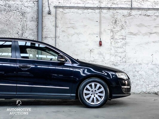 Volkswagen Passat 2.0 FSI Comfortline 150PS 2008 ORIG-NL, 92-ZF-HS