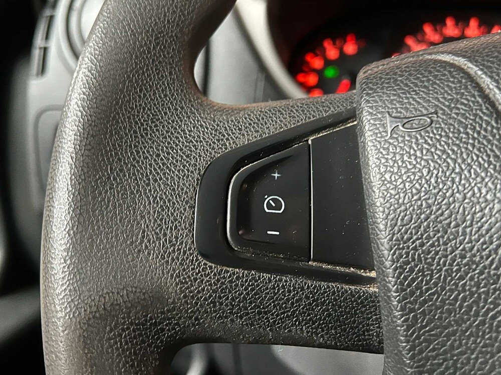 Renault Master T35 2.3 dCi L3H3 125PS 2015 -Orig. NL-, VR-456-K