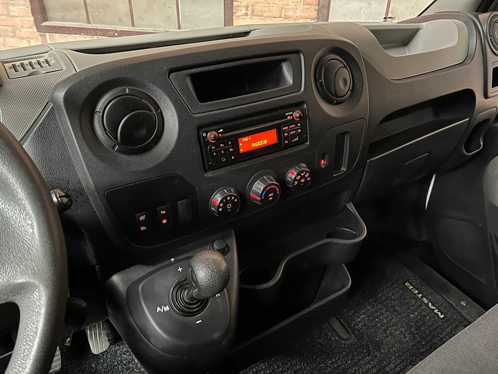 Renault Master T35 2.3 dCi L3H3 125PS 2015 -Orig. NL-, VR-456-K