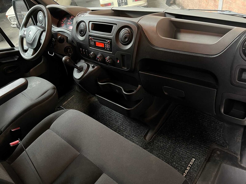 Renault Master T35 2.3 dCi L3H3 125PS 2015 -Orig. NL-, VR-456-K