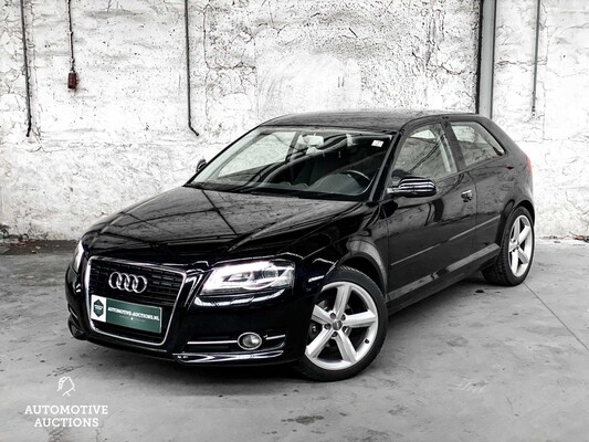 Audi A3 1.6 Attraktion -Facelift- 102PS 2010, HN-388-R