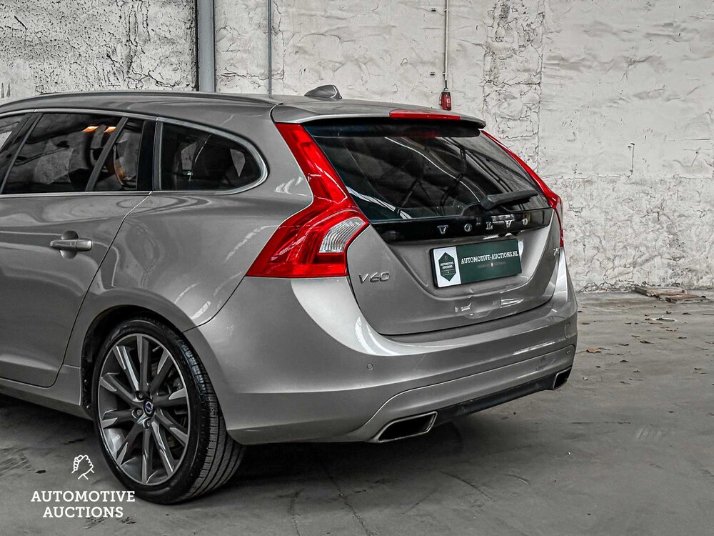 Volvo V60 2.0 T5 Ocean Race 245PS 2015 245PS 2015, N-183-LT