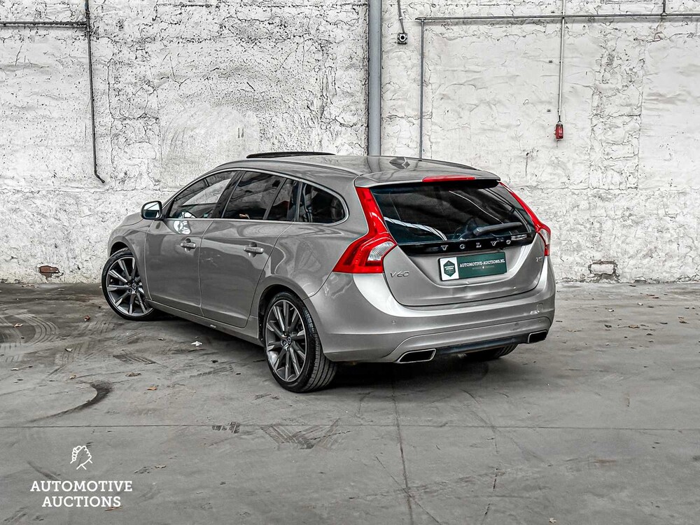 Volvo V60 2.0 T5 Ocean Race 245PS 2015 245PS 2015, N-183-LT