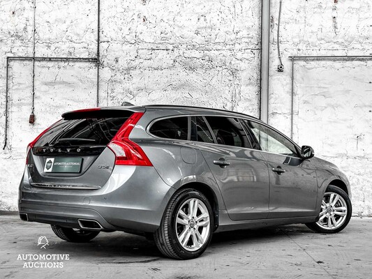 Volvo V60 2.4 D5 Twin Engine Special Edition 163PS 2015, NH-759-L