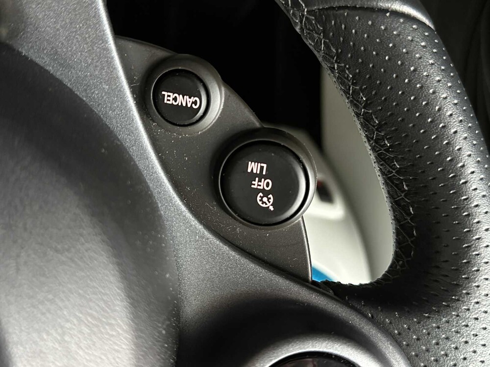 Smart Fortwo 1.0 Proxy 71PK 2015 ORIG DE, 9-XXS-71