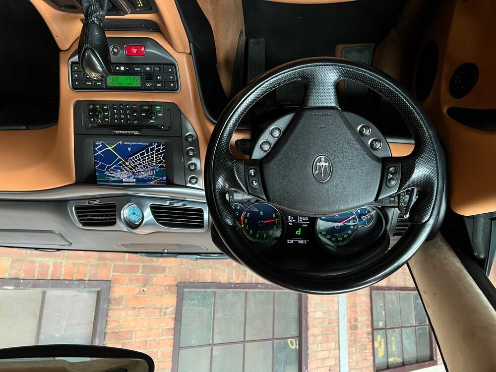 Maserati GranTurismo 4.2 V8 405PS 2007, 8-KKG-26