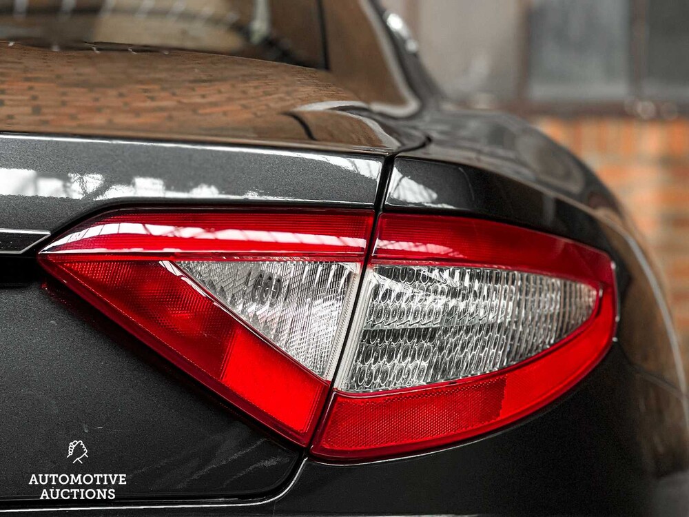 Maserati GranTurismo 4.2 V8 405PS 2007, 8-KKG-26