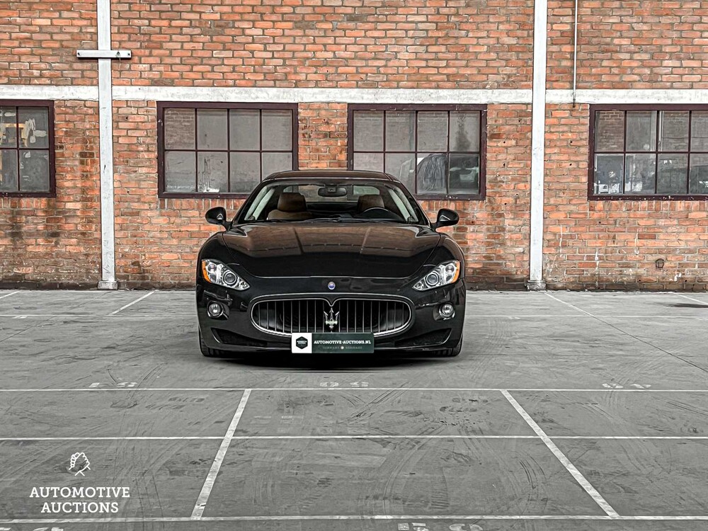 Maserati GranTurismo 4.2 V8 405PS 2007, 8-KKG-26