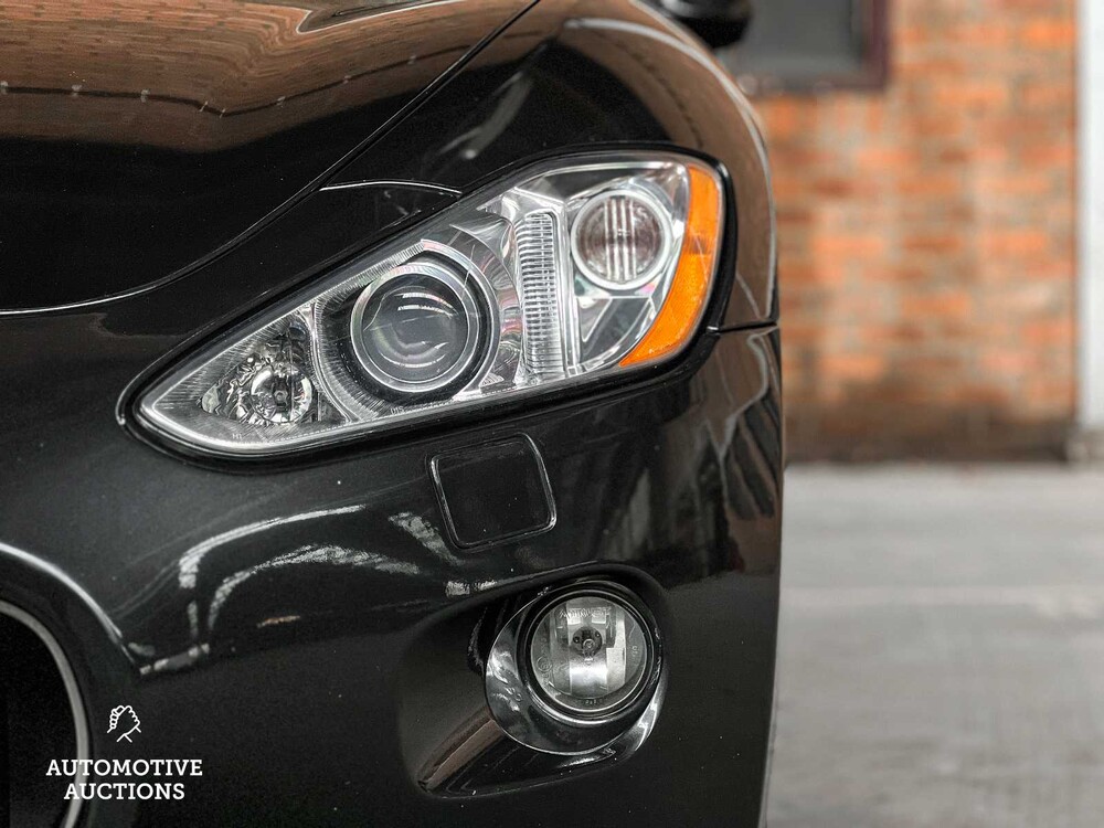 Maserati GranTurismo 4.2 V8 405PS 2007, 8-KKG-26