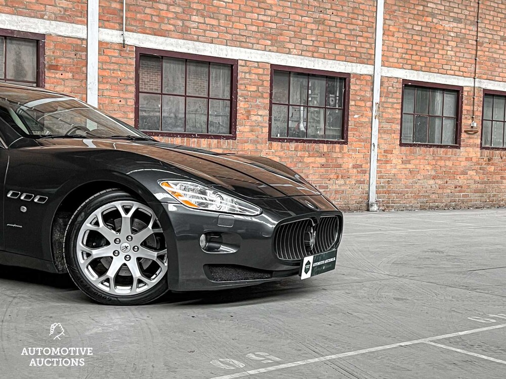 Maserati GranTurismo 4.2 V8 405PS 2007, 8-KKG-26