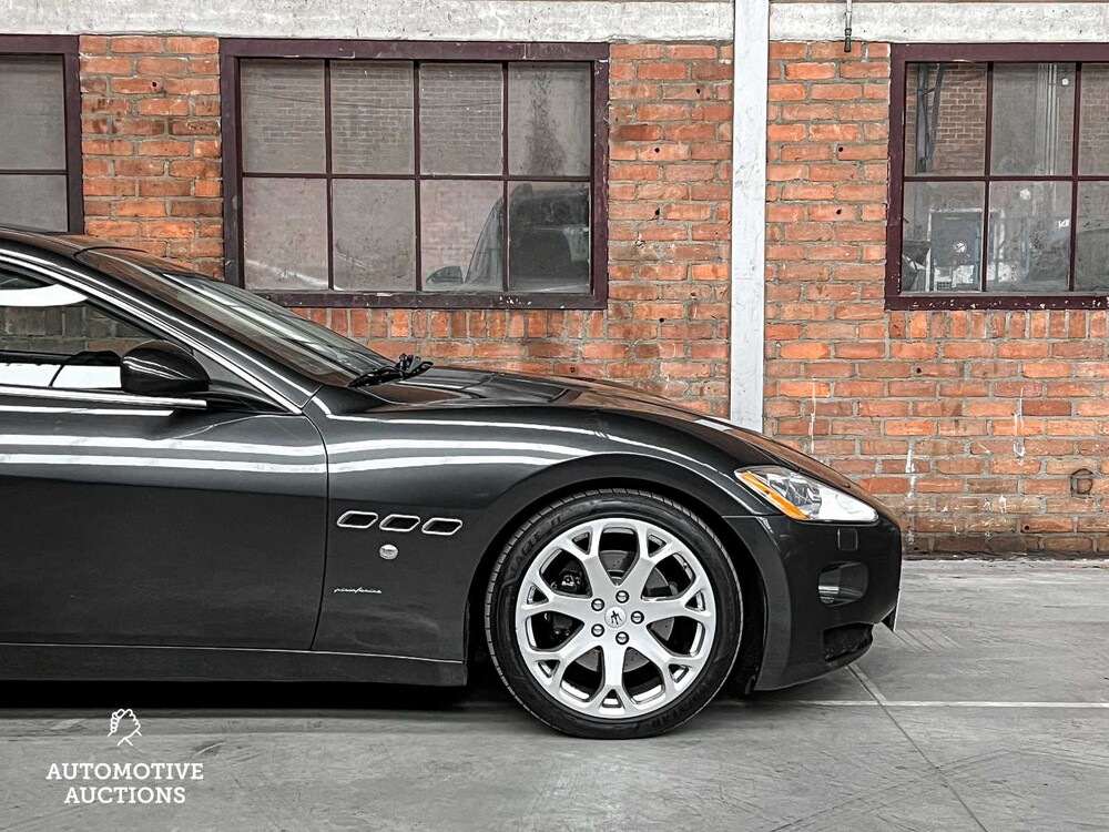 Maserati GranTurismo 4.2 V8 405PS 2007, 8-KKG-26