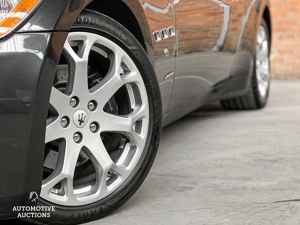 Maserati GranTurismo 4.2 V8 405PS 2007, 8-KKG-26