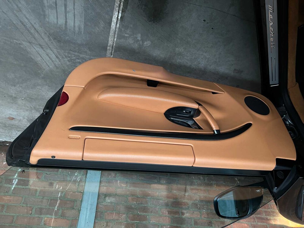 Maserati GranTurismo 4.2 V8 405PS 2007, 8-KKG-26