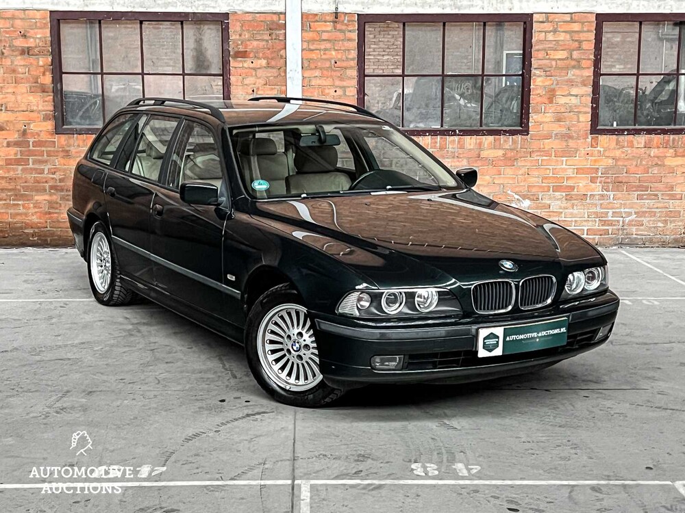 BMW 523i Touring Executive 5er 170PS 2000, 83-FL-GH