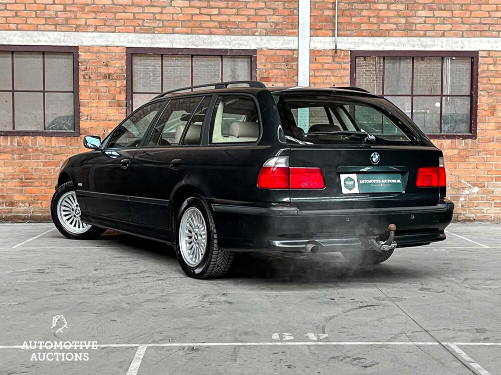 BMW 523i Touring Executive 5er 170PS 2000, 83-FL-GH