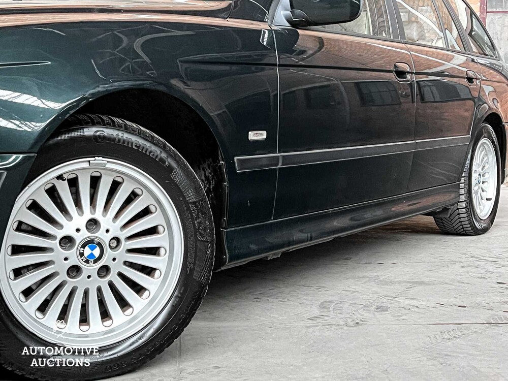 BMW 523i Touring Executive 5er 170PS 2000, 83-FL-GH