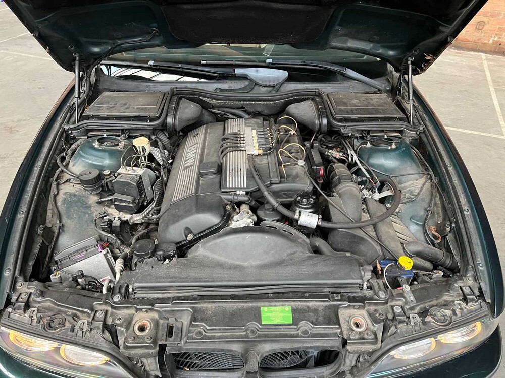 BMW 523i Touring Executive 5er 170PS 2000, 83-FL-GH