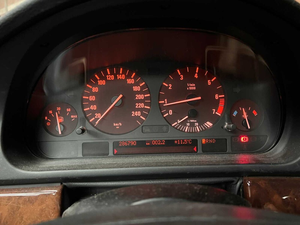 BMW 523i Touring Executive 5er 170PS 2000, 83-FL-GH