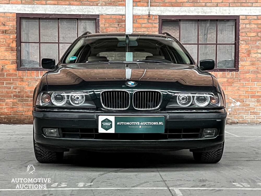 BMW 523i Touring Executive 5er 170PS 2000, 83-FL-GH