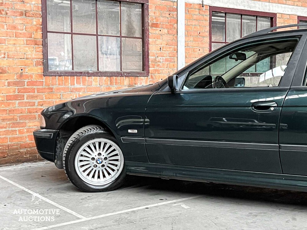 BMW 523i Touring Executive 5er 170PS 2000, 83-FL-GH