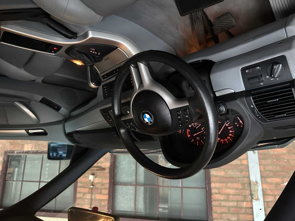 BMW X5 4.4i V8 298PS 2000 OIRG-GB, 57-GB-PX