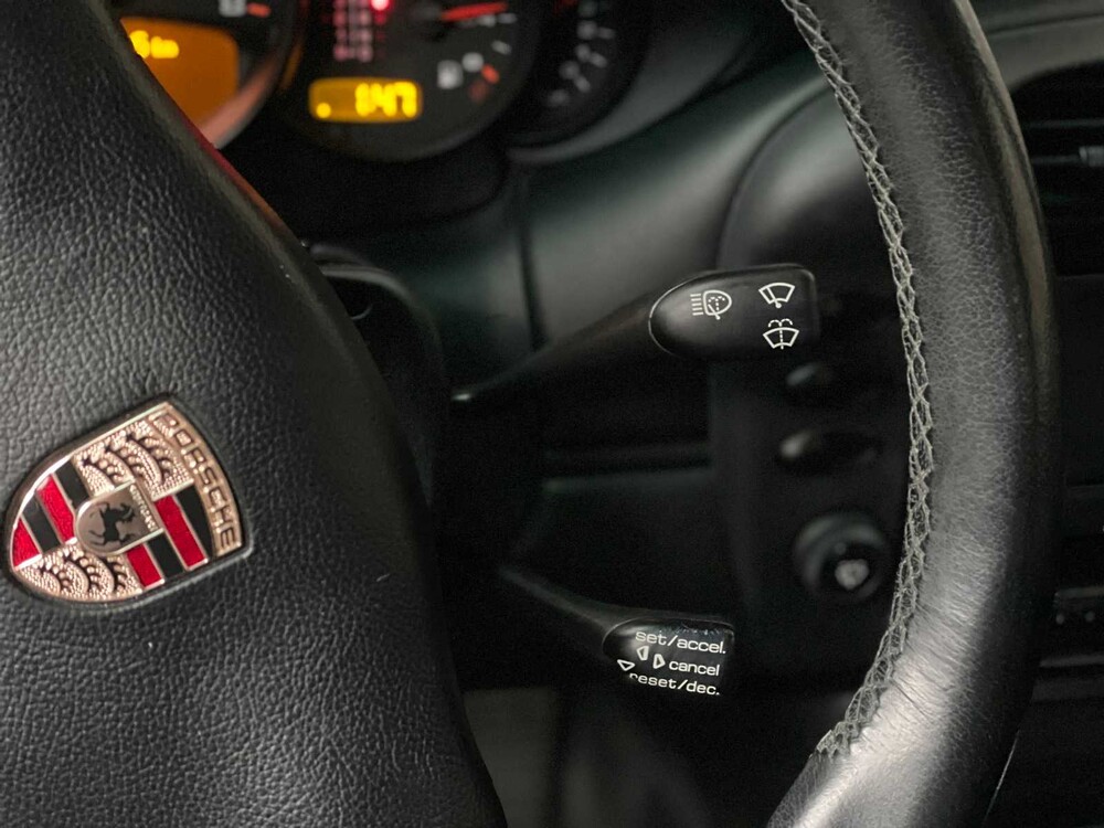 Porsche 911 996 Carrera Cabriolet 3.6 320PS 2004 Youngtimer