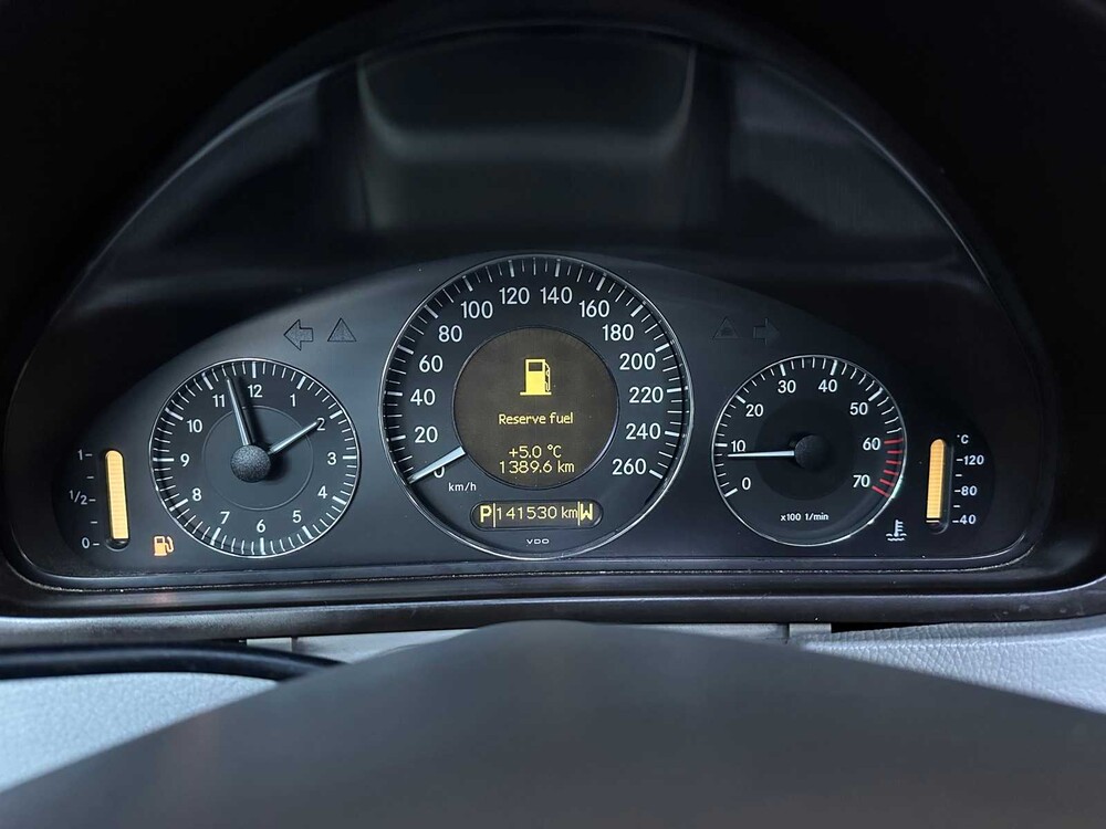 Mercedes-Benz CLK240 Elegance 170PS 2002 CLK-Klasse Coupe, GP-010-G