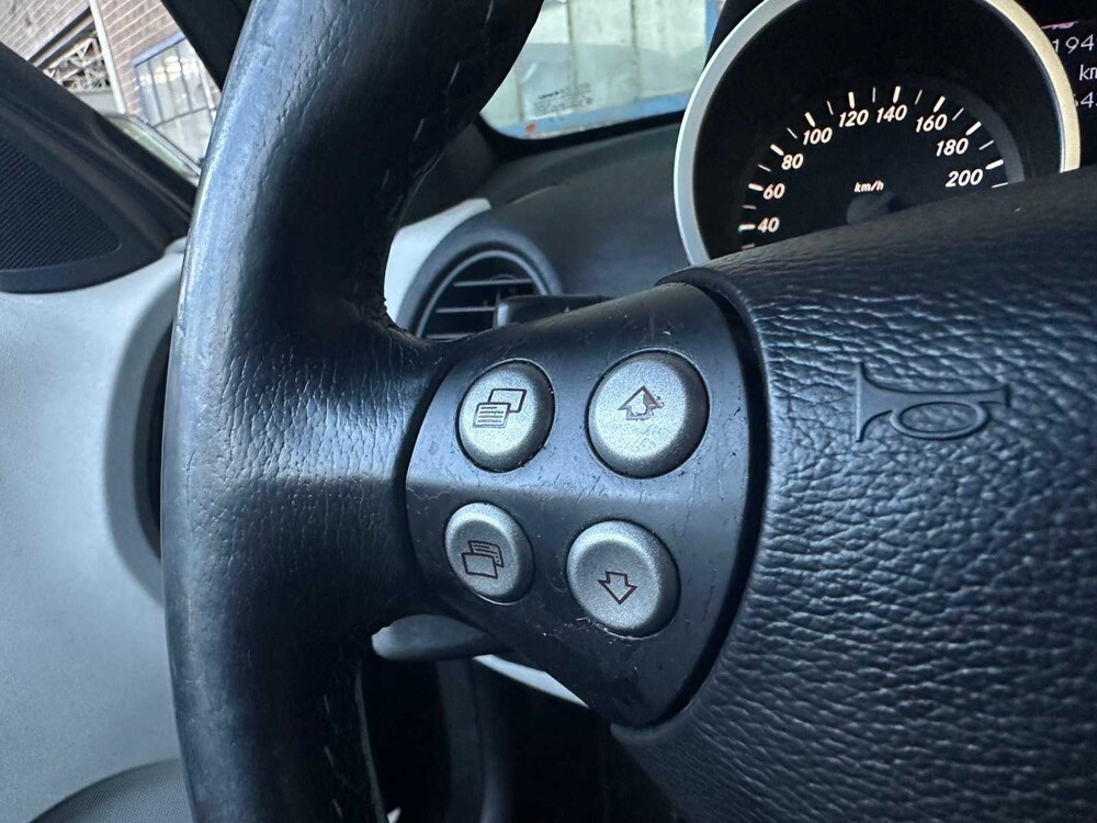 Mercedes-Benz SLK200 Kompressor 163PS 2004 Cabriolet SLK-Klasse, T-415-KF