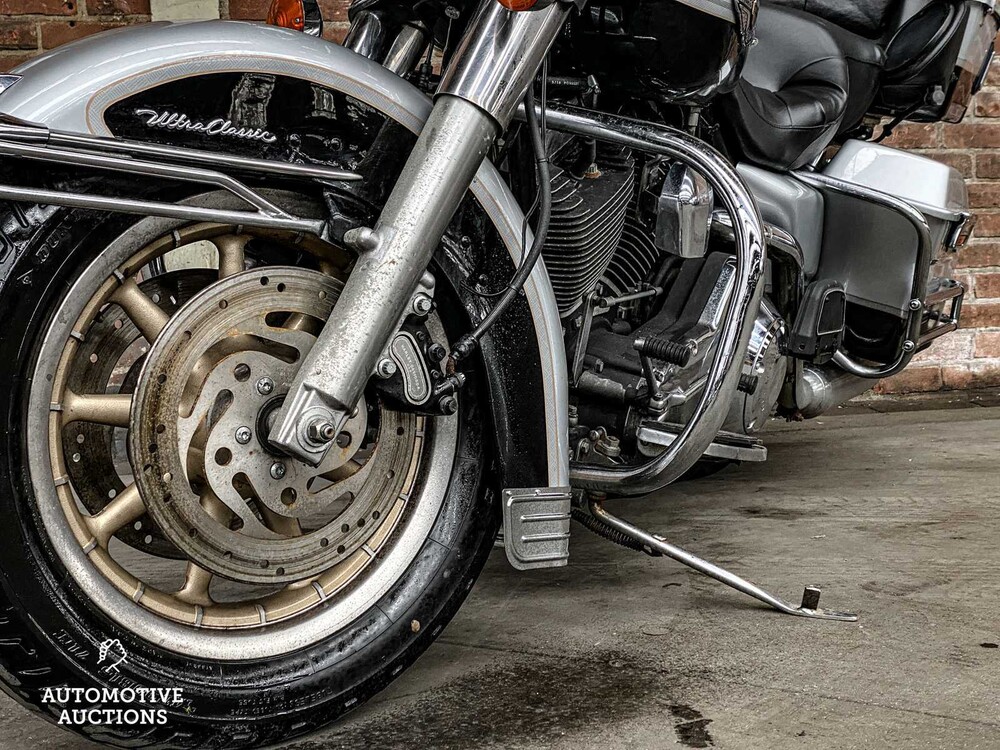 Harley Davidson FLHTCUI Electra Glide Ultra Classic Anniversary Motor Cruiser