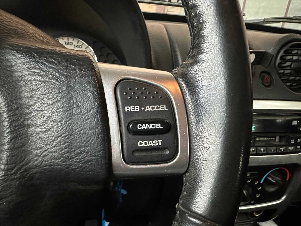 Jeep Cherokee 2.5 CRD Sport Plus HR 143PS 2004 ORIG-NL, 60-BL-SN