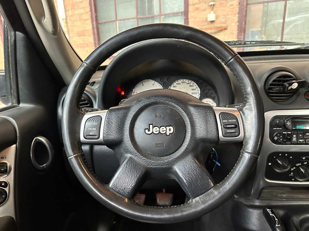 Jeep Cherokee 2.5 CRD Sport Plus HR 143PS 2004 ORIG-NL, 60-BL-SN