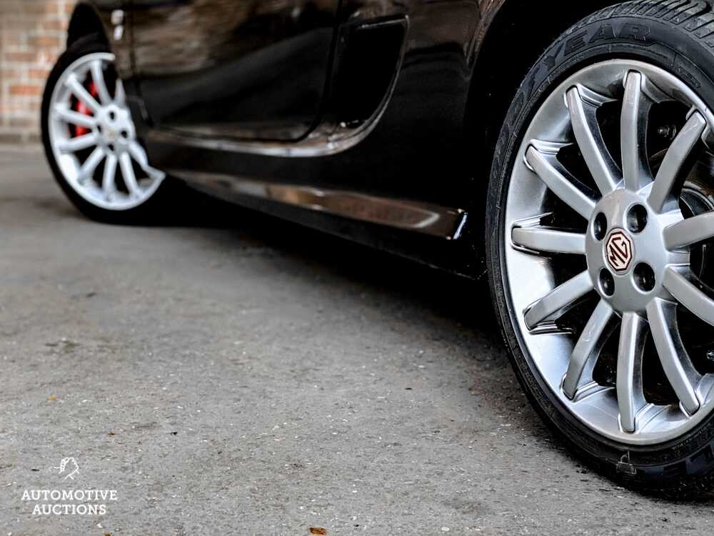 MG TF Cabriolet 80th Anniversary Edition 1/1600 136PS 2004 -Org. NL- NEU