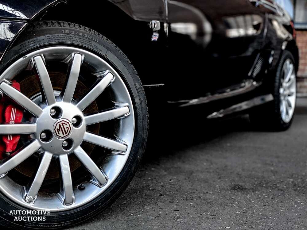 MG TF Cabriolet 80th Anniversary Edition 1/1600 136PS 2004 -Org. NL- NEU