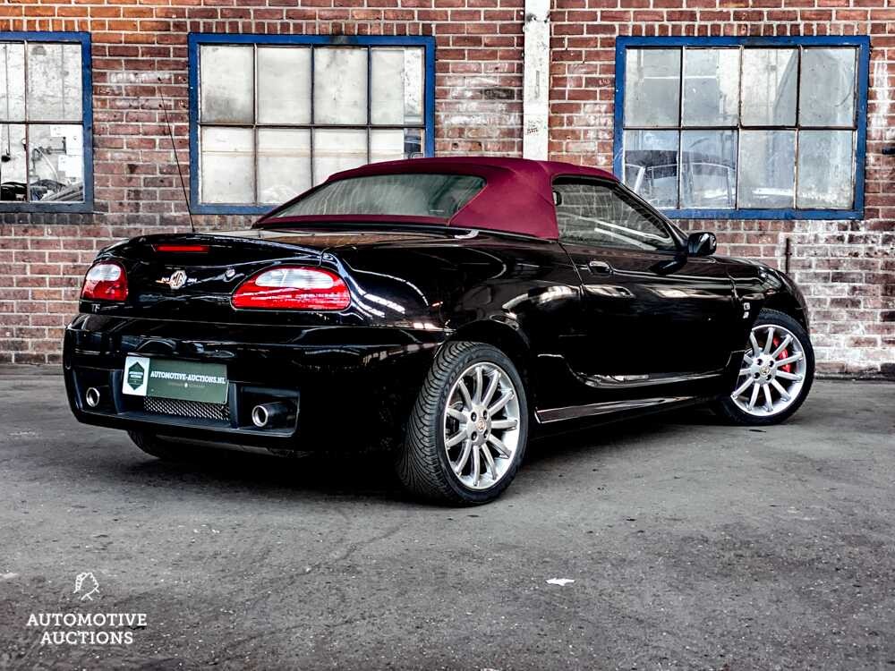 MG TF Cabriolet 80th Anniversary Edition 1/1600 136PS 2004 -Org. NL- NEU