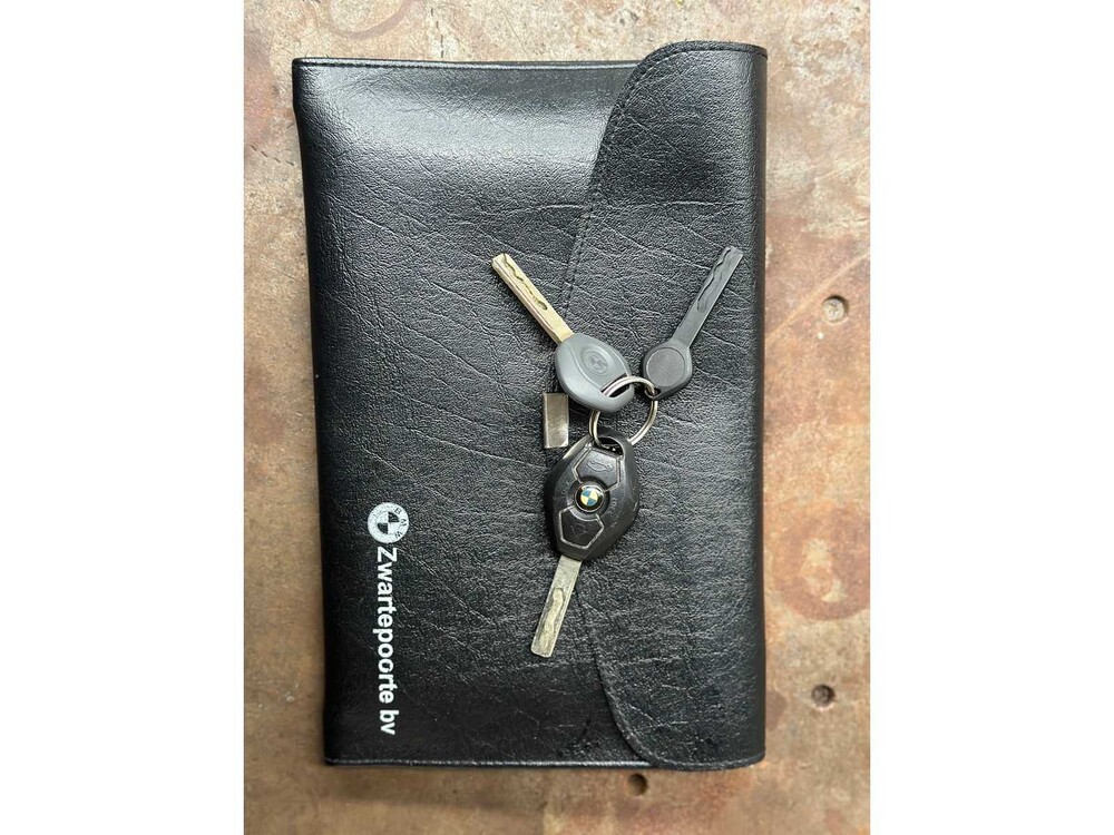 BMW 320Ci Executive 3ER REIHE 3-Serie Cabriolet 170PS 2001 ORIG-NL, 41-GX-FT