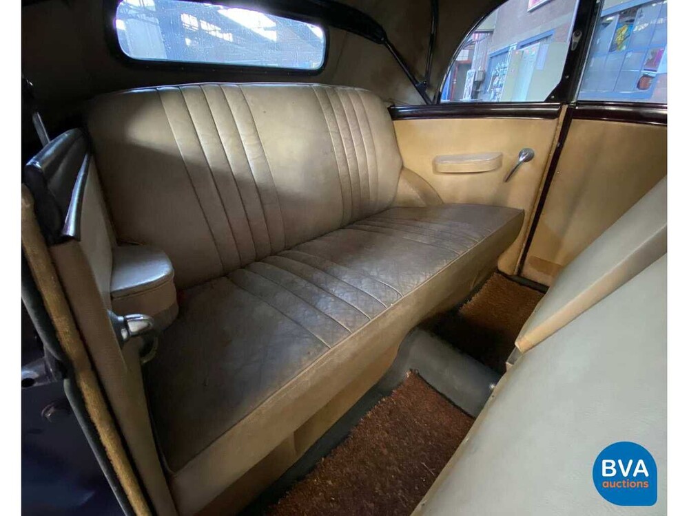 Austin A40 Somerset Cabriolet, 22-RE-95