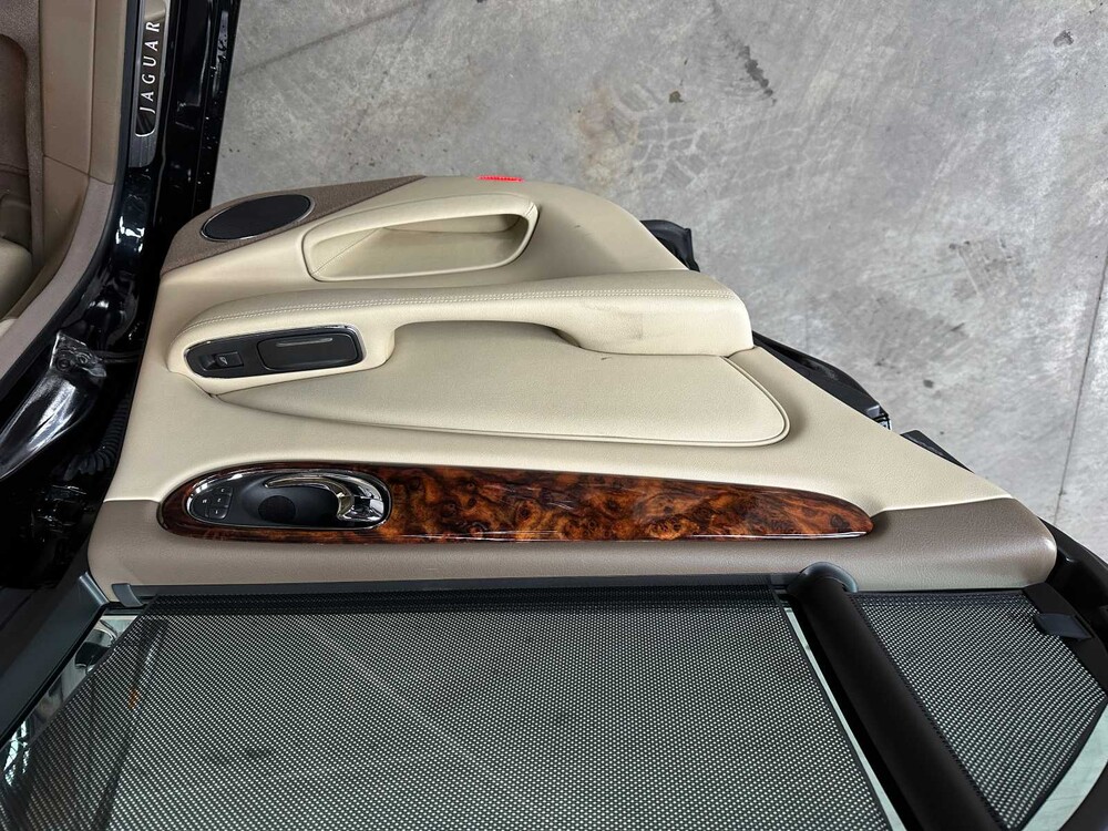 Jaguar XJ8 4.2 V8 298PS 2004 Youngtimer