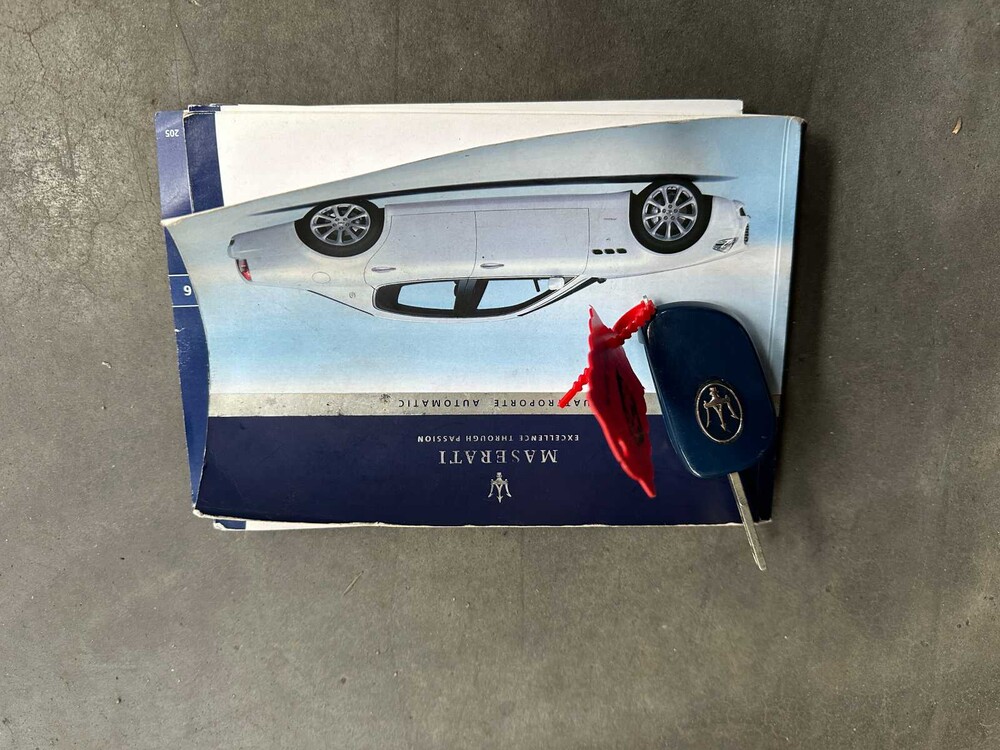 Maserati Quattroporte 4.2 V8 400Ppk ZF 2007 Youngtimer