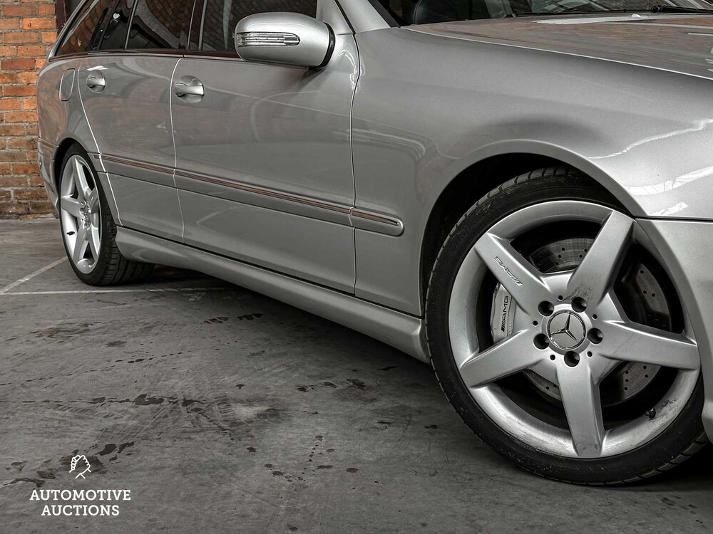 Mercedes-Benz C55 AMG 5.5 V8 367PS 2004 C-Klasse Kombi, GP-367-T