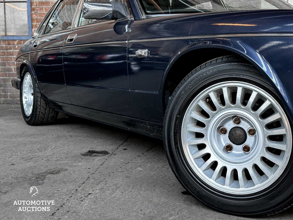 Daimler 4.0 L6 238PS 1990 -Youngtimer