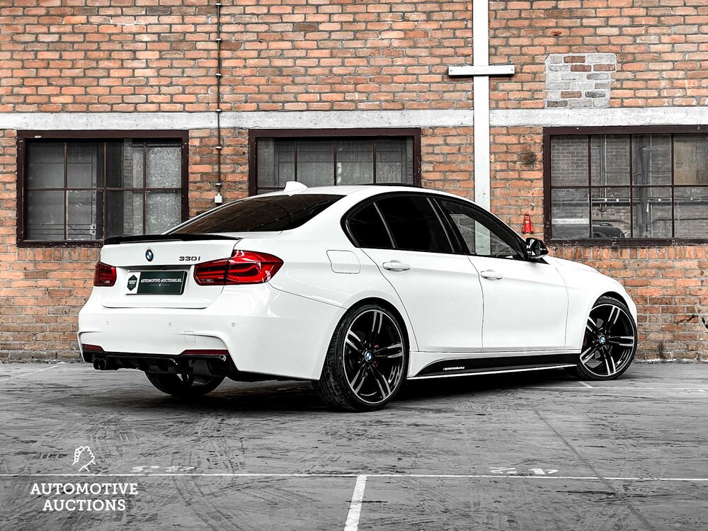 BMW 330i M-Sport Sport Line 296hp 2018 3 Series 