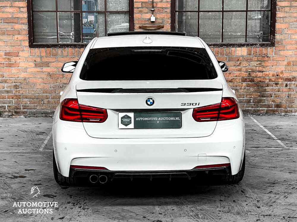 BMW 330i M-Sport Sport Line 296hp 2018 3 Series 