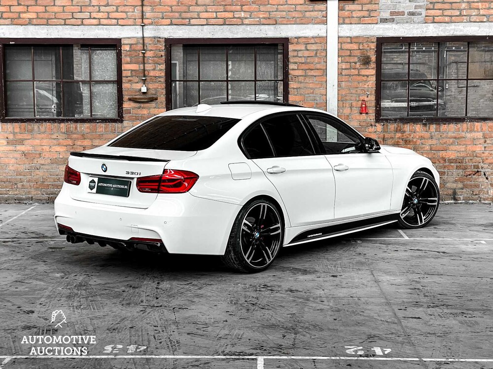 BMW 330i M-Sport Sport Line 296hp 2018 3 Series 