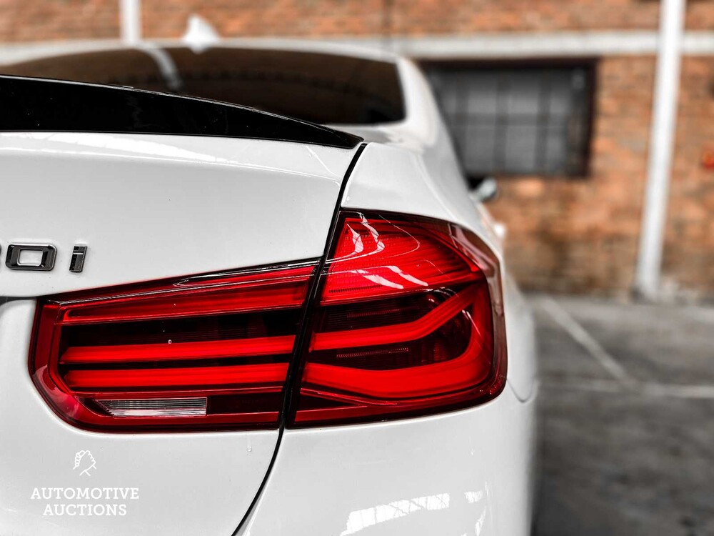 BMW 330i M-Sport Sport Line 296hp 2018 3 Series 