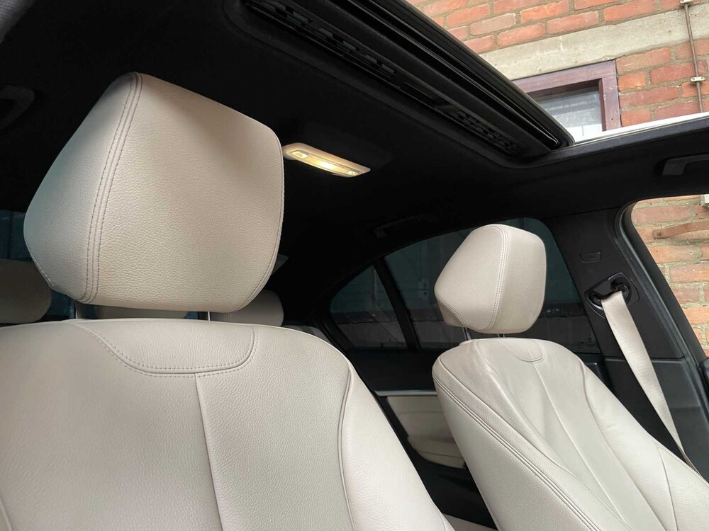 BMW 330i M-Sport Sport Line 296hp 2018 3 Series 