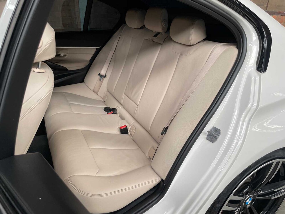 BMW 330i M-Sport Sport Line 296hp 2018 3 Series 