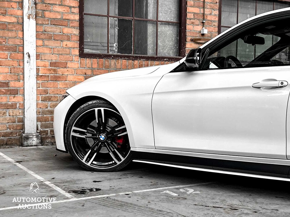BMW 330i M-Sport Sport Line 296hp 2018 3 Series 